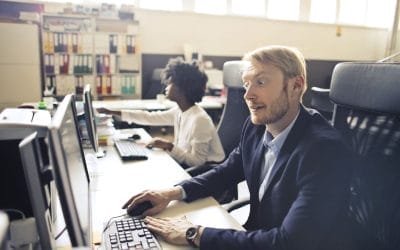 Articles 2 Corporate Screensavers: The Cheapest Employee Communication Channel You’re Not Using